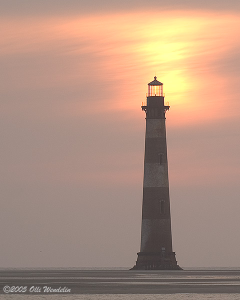 Morris Island Lighthouse   &copy; OlliWendelin.com